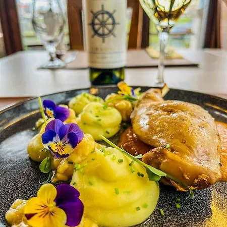 公寓 Volenter Lux Duna 包姚